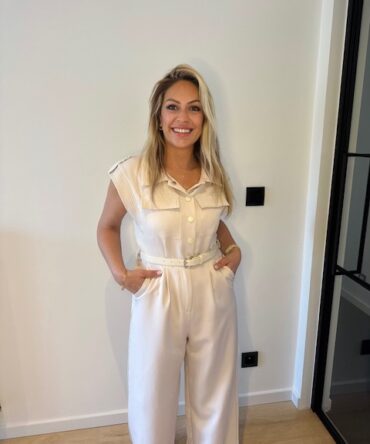 Casual chic jumpsuit créme