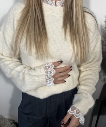 Amélie Crème Lace Knit